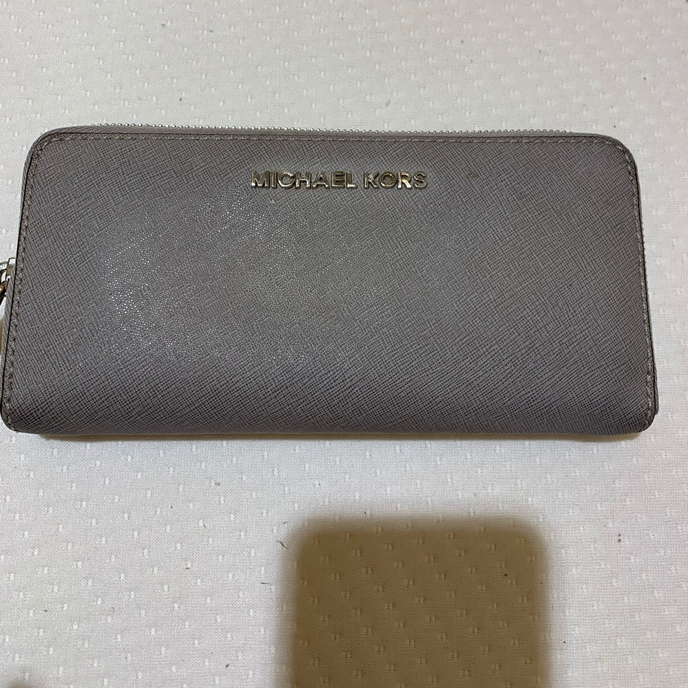 Michael Kors Grey Wallet